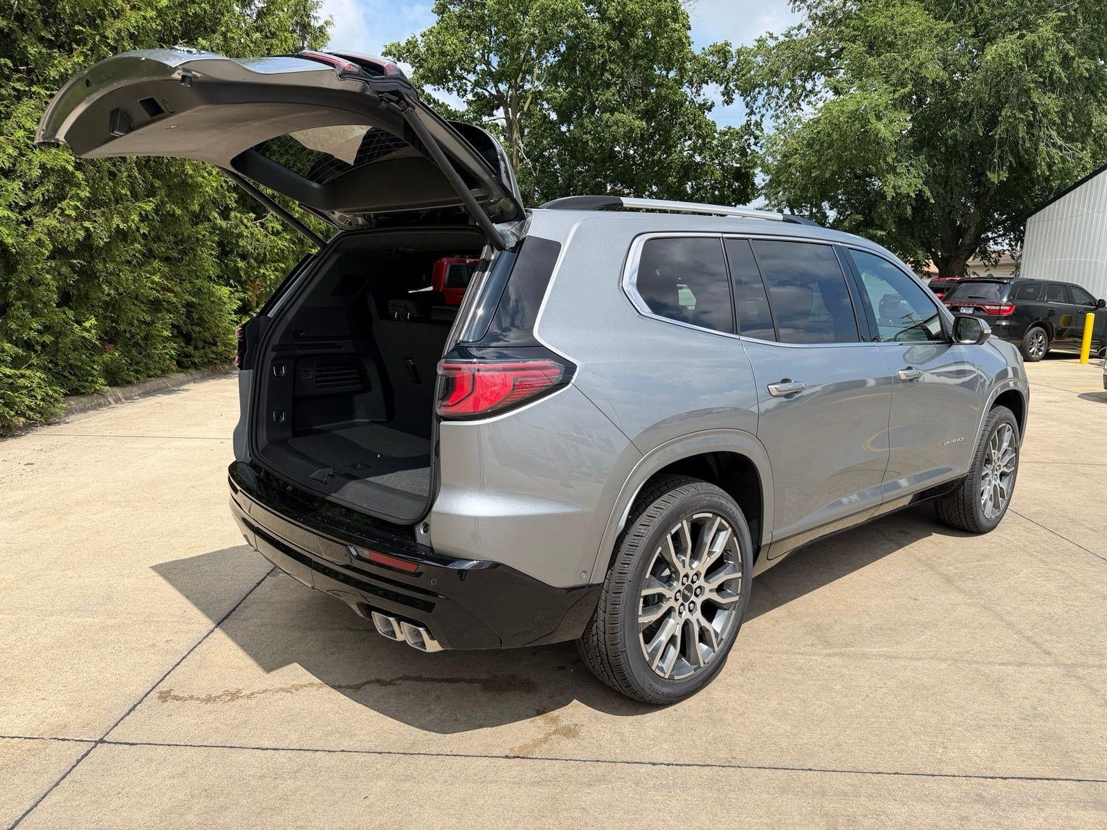 2026 GMC Acadia AWD Denali Ultimate