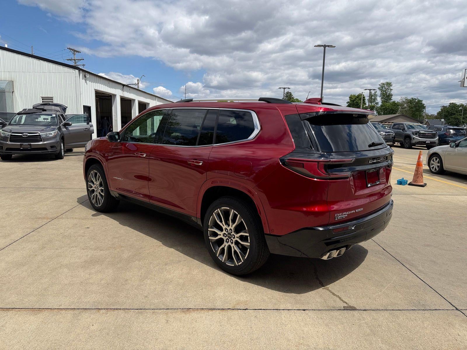 2026 GMC Acadia AWD Denali Ultimate