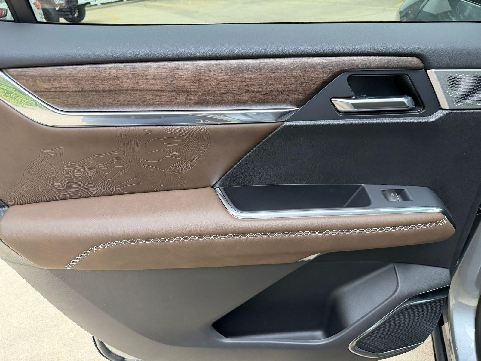 2026 GMC Acadia AWD Denali Ultimate