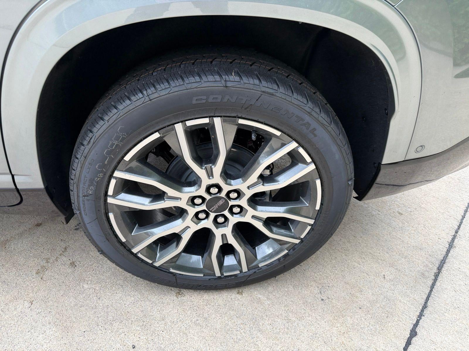 2026 GMC Acadia AWD Denali Ultimate
