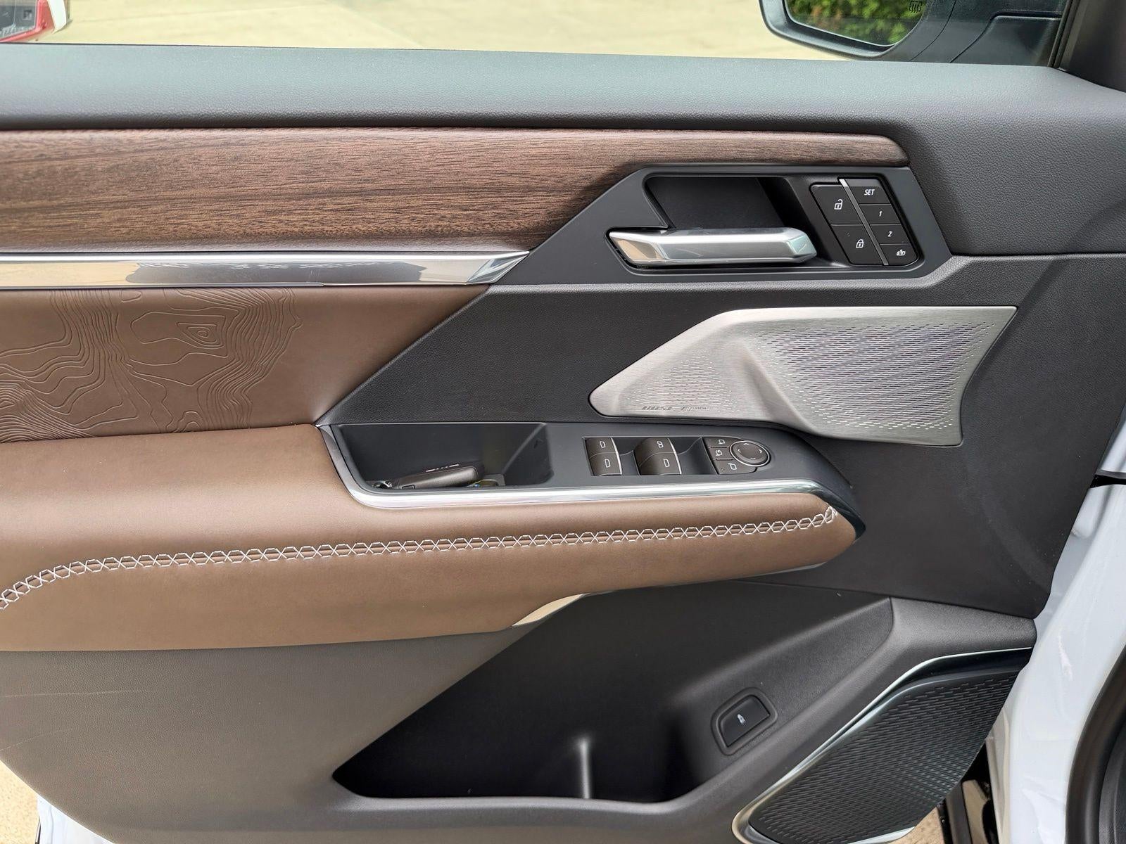 2026 GMC Acadia AWD Denali Ultimate