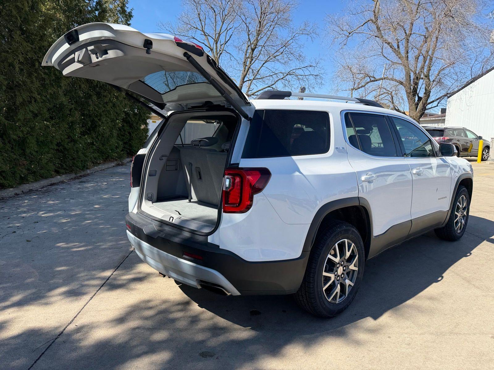 2020 GMC Acadia SLE