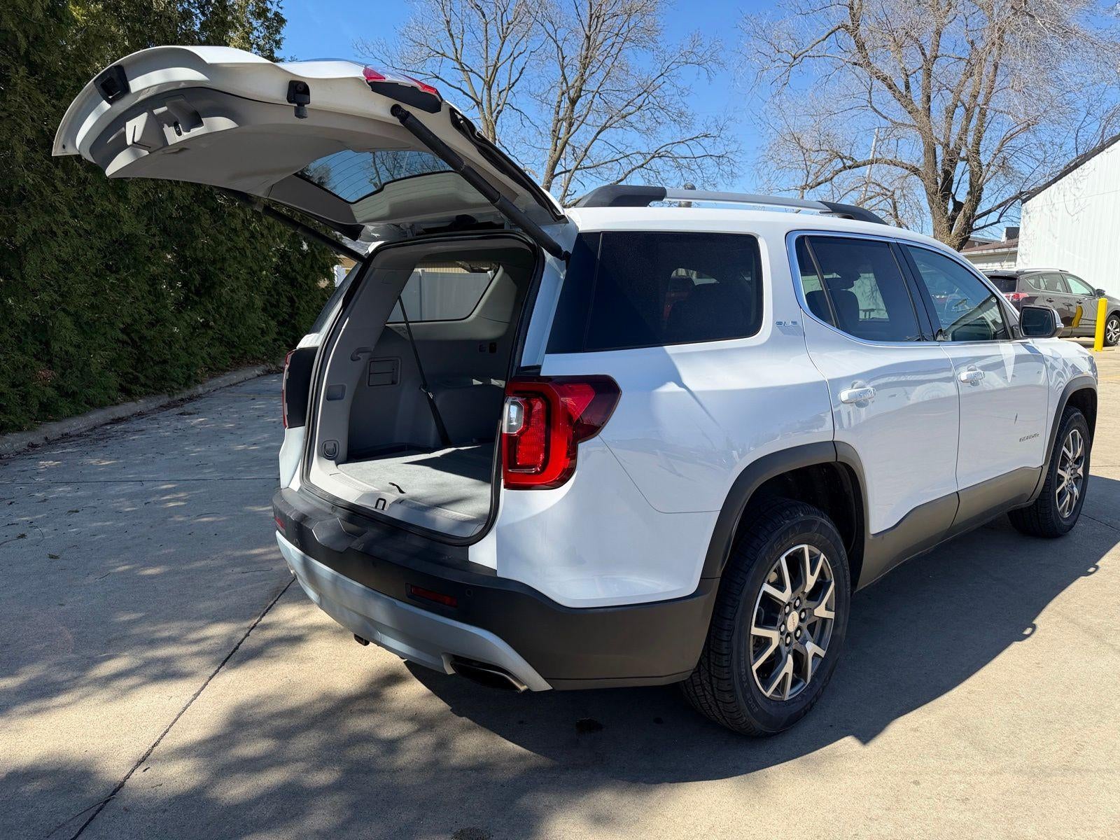 2020 GMC Acadia SLE