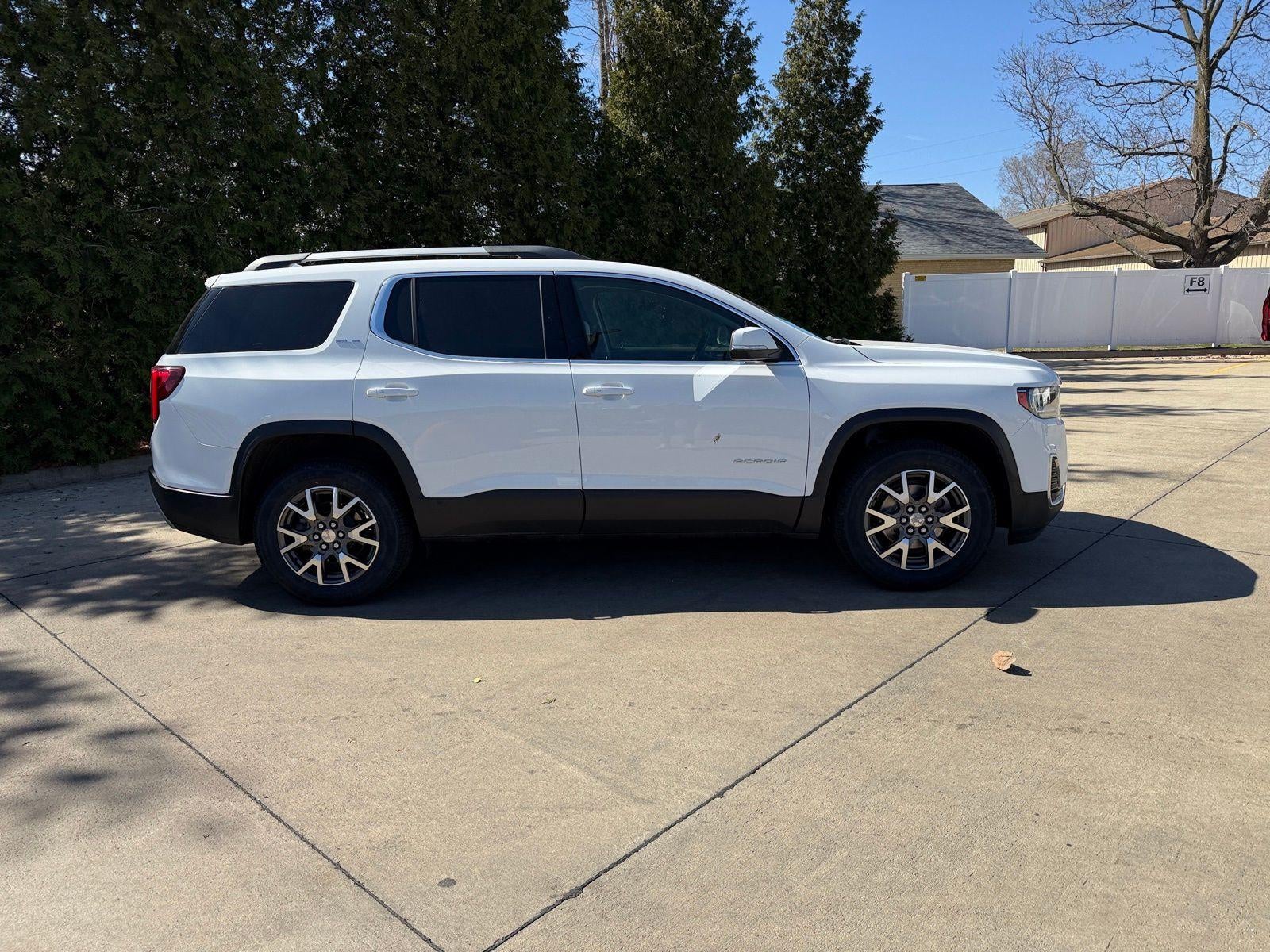2020 GMC Acadia SLE