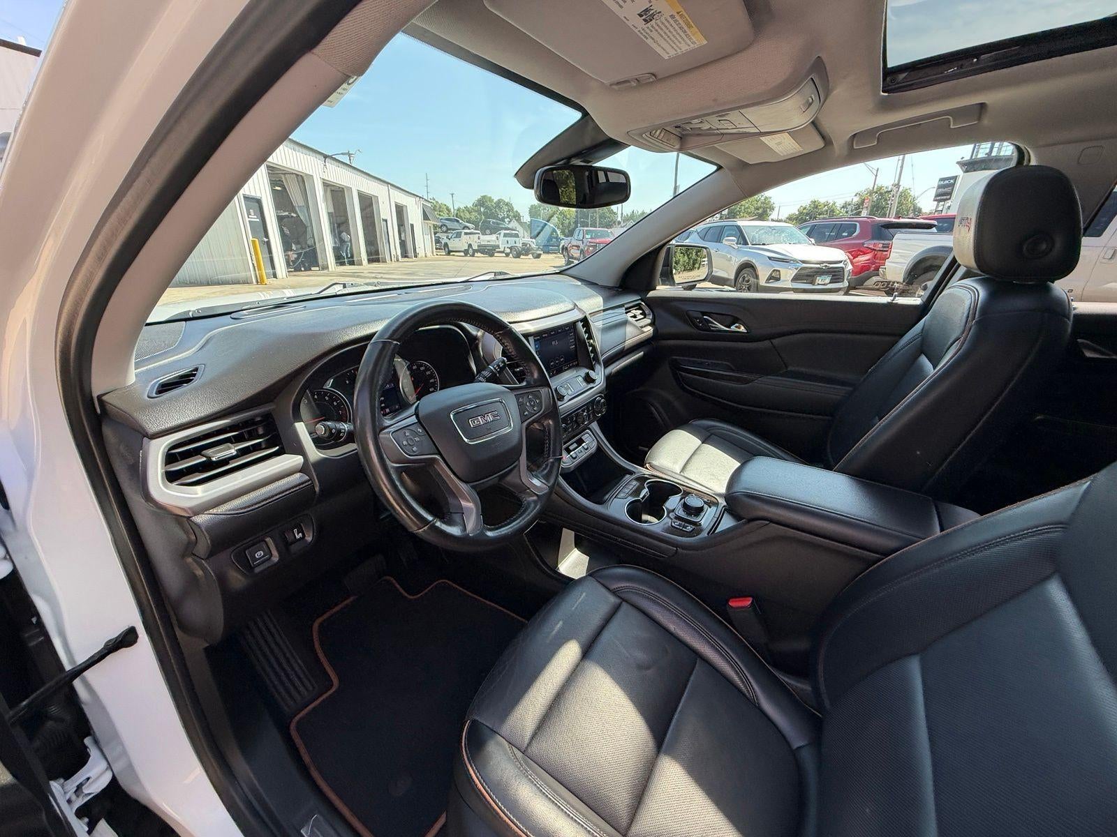 2021 GMC Acadia AT4