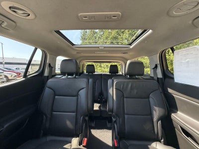 2021 GMC Acadia AT4