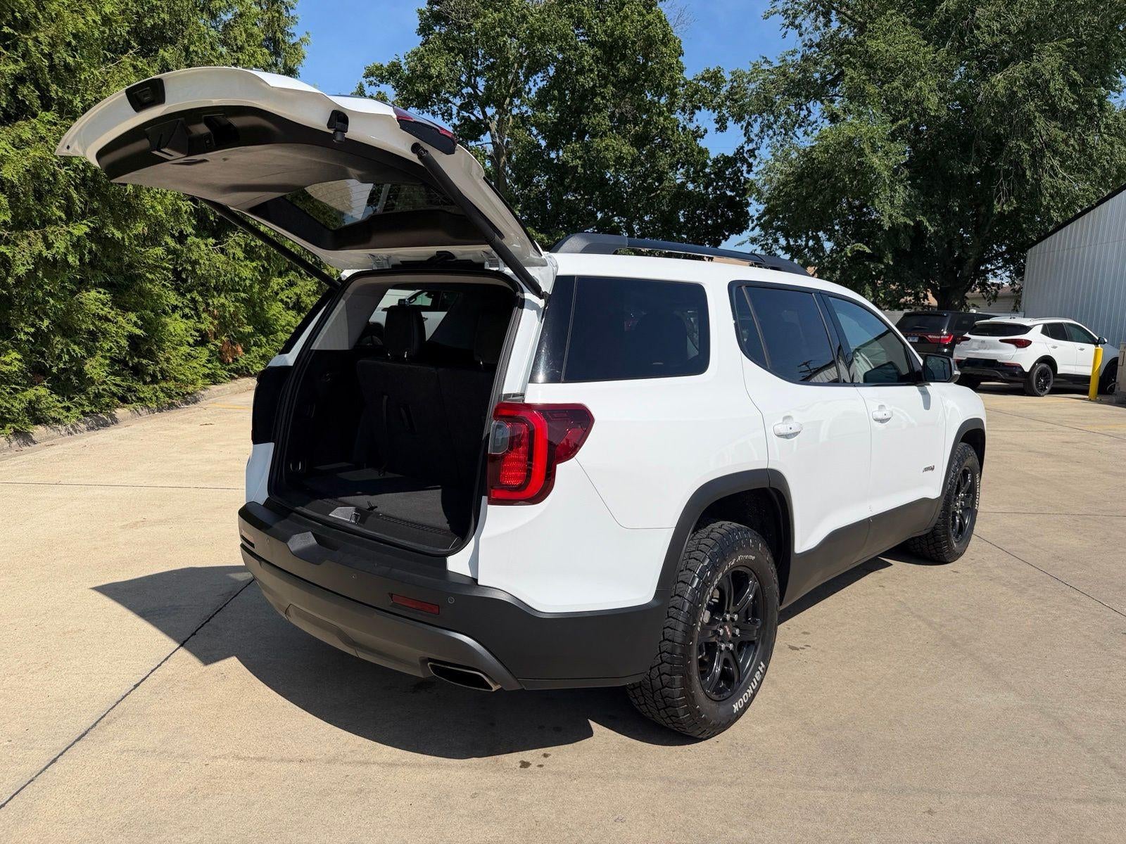 2021 GMC Acadia AT4
