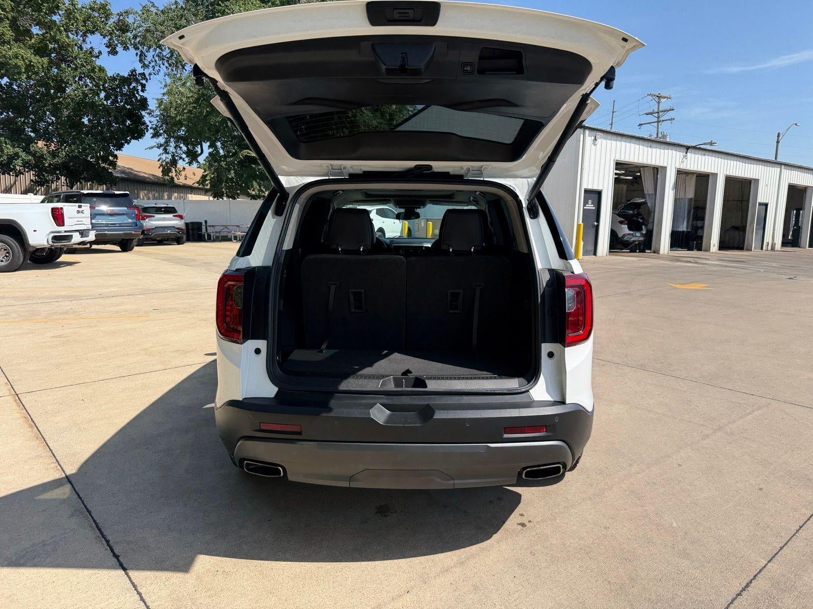 2021 GMC Acadia AT4