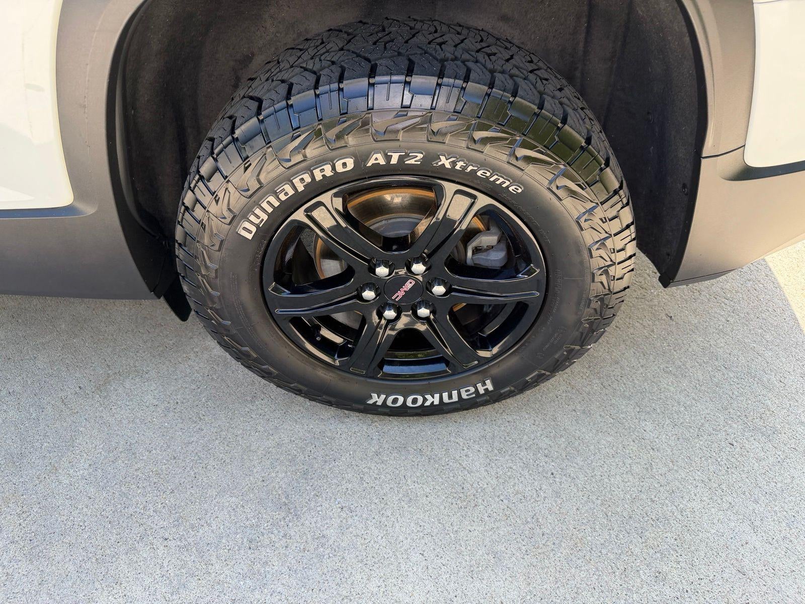 2021 GMC Acadia AT4