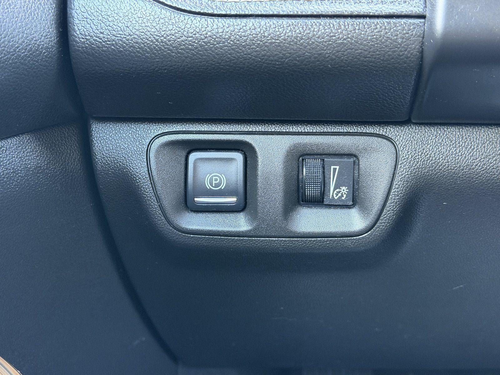 2017 GMC Acadia SLE-2