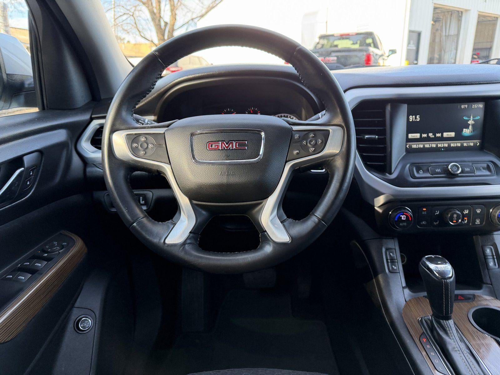 2017 GMC Acadia SLE-2