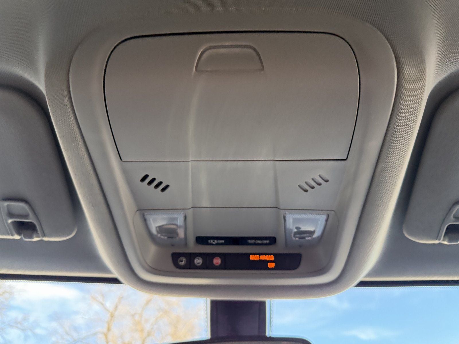 2017 GMC Acadia SLE-2