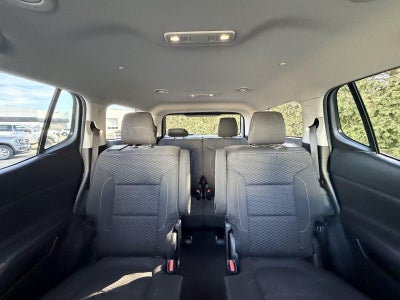 2017 GMC Acadia SLE-2