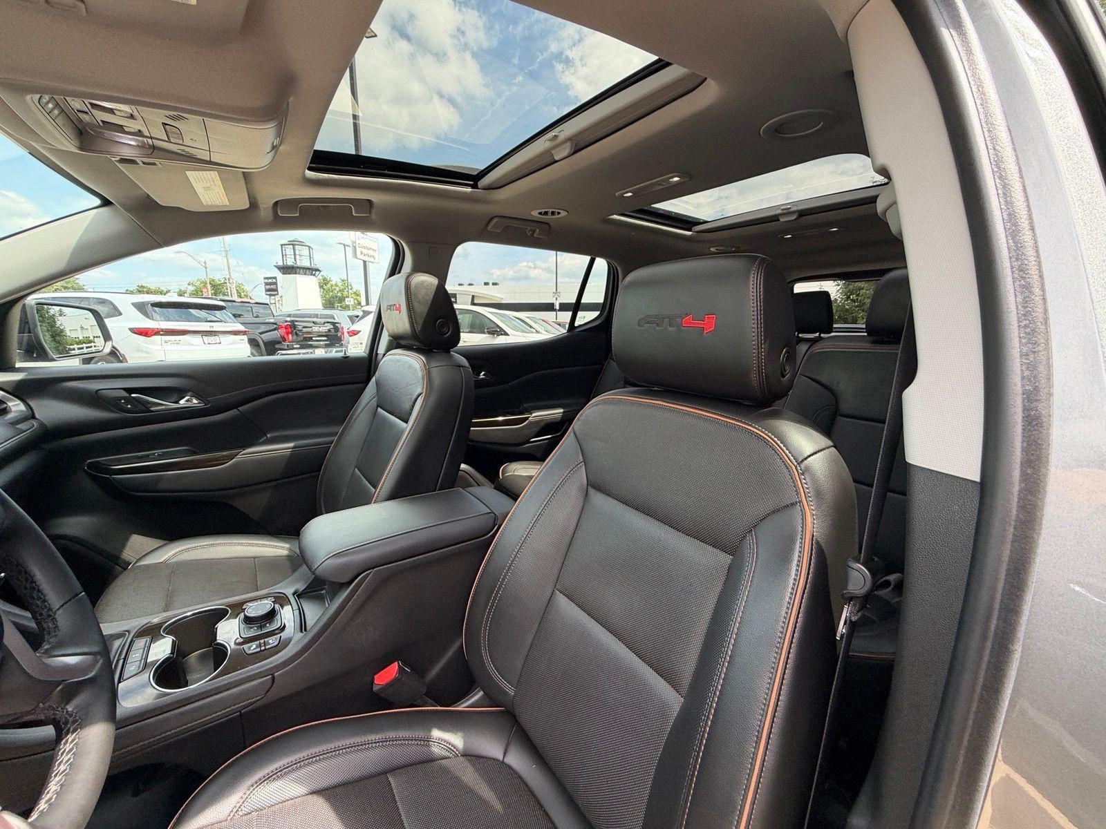 2023 GMC Acadia AT4