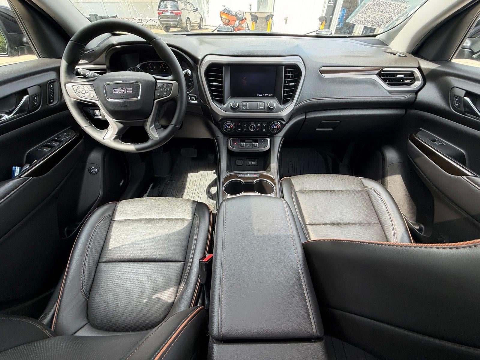 2023 GMC Acadia AT4