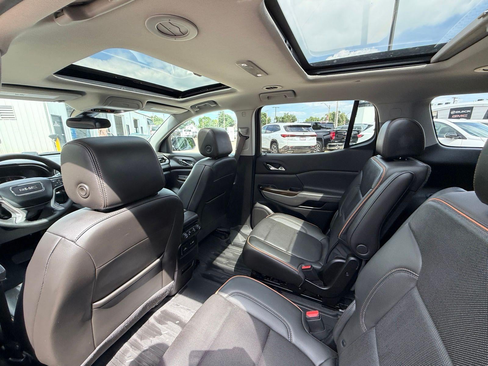 2023 GMC Acadia AT4