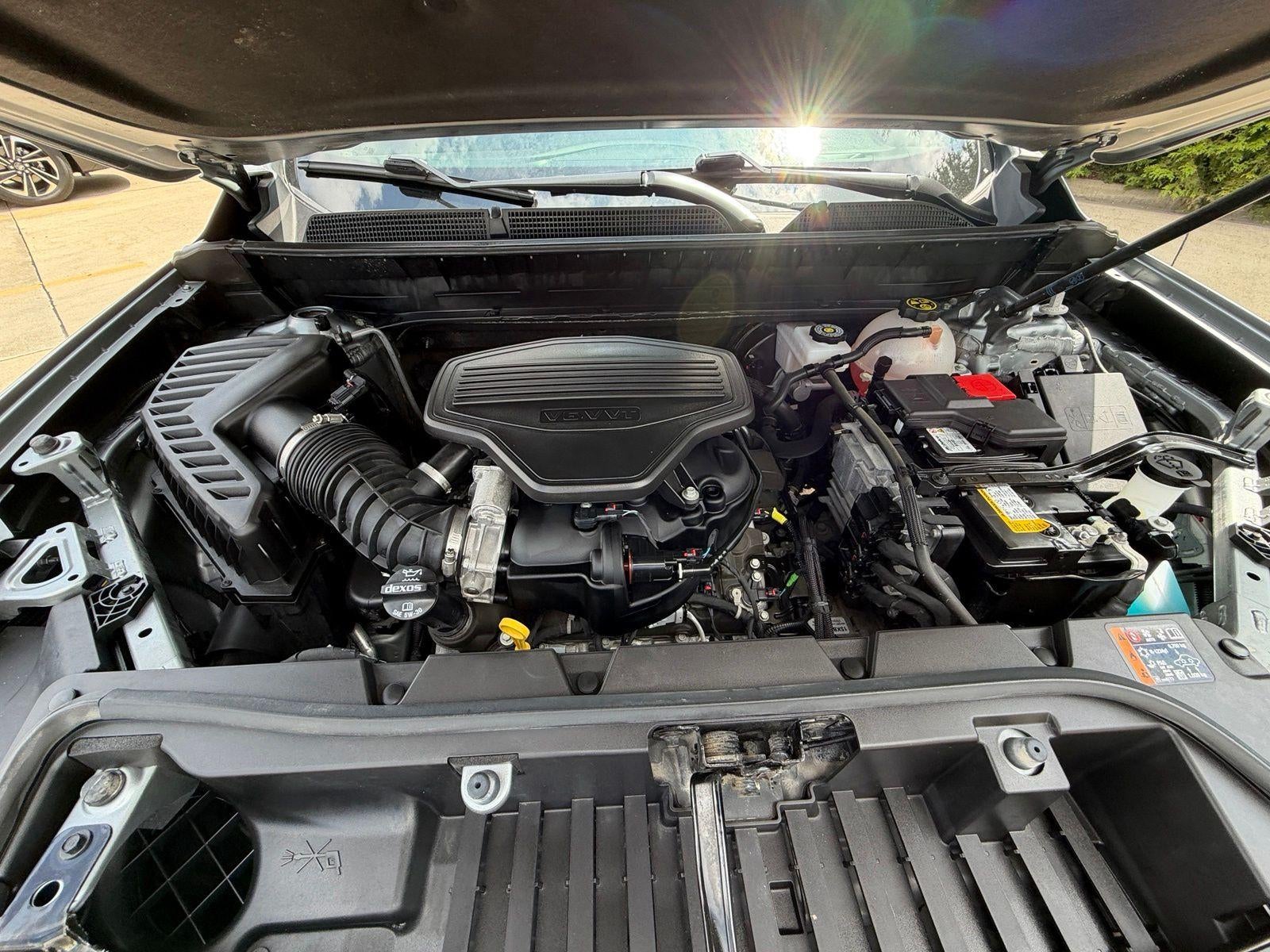 2023 GMC Acadia AT4