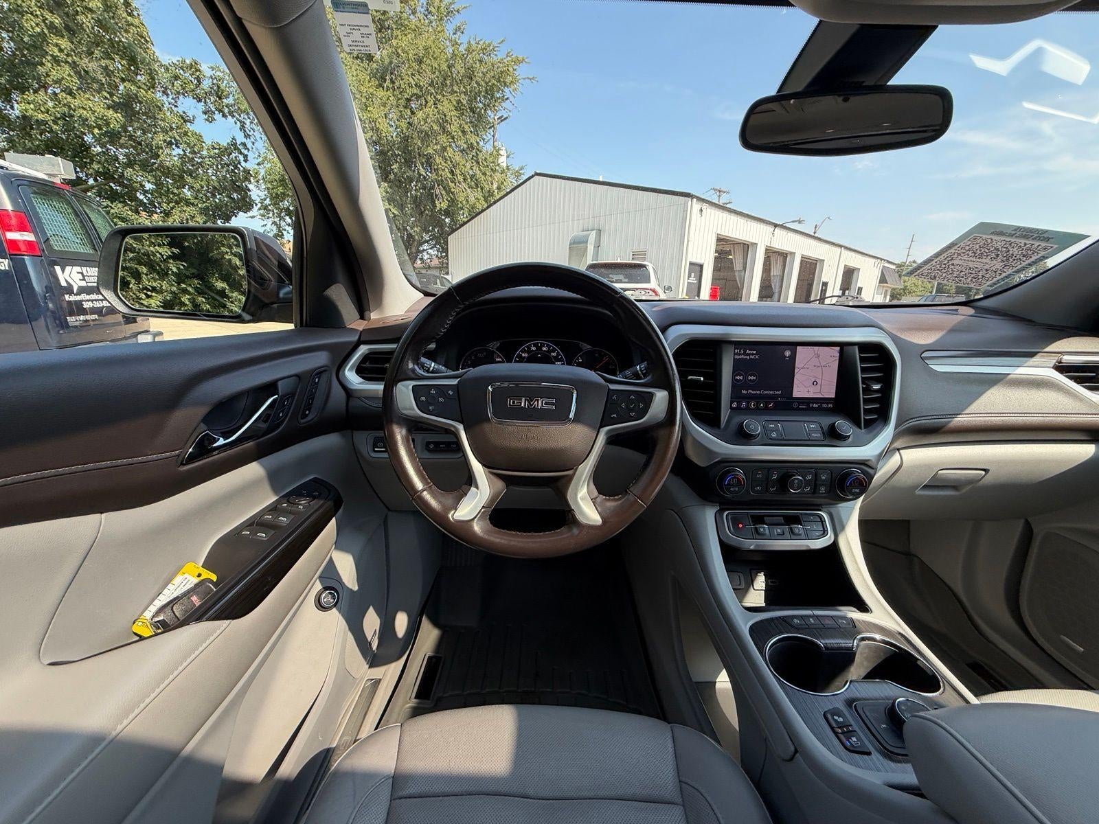 2020 GMC Acadia SLT
