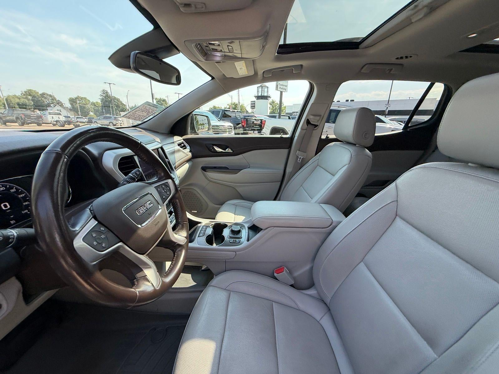 2020 GMC Acadia SLT