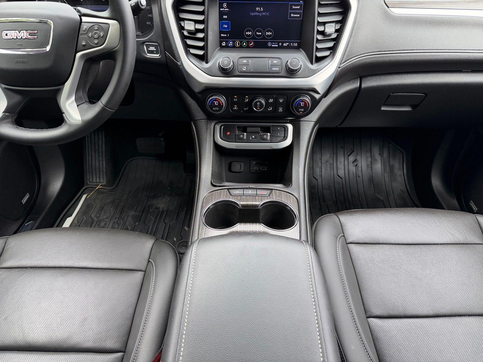 2023 GMC Acadia SLT