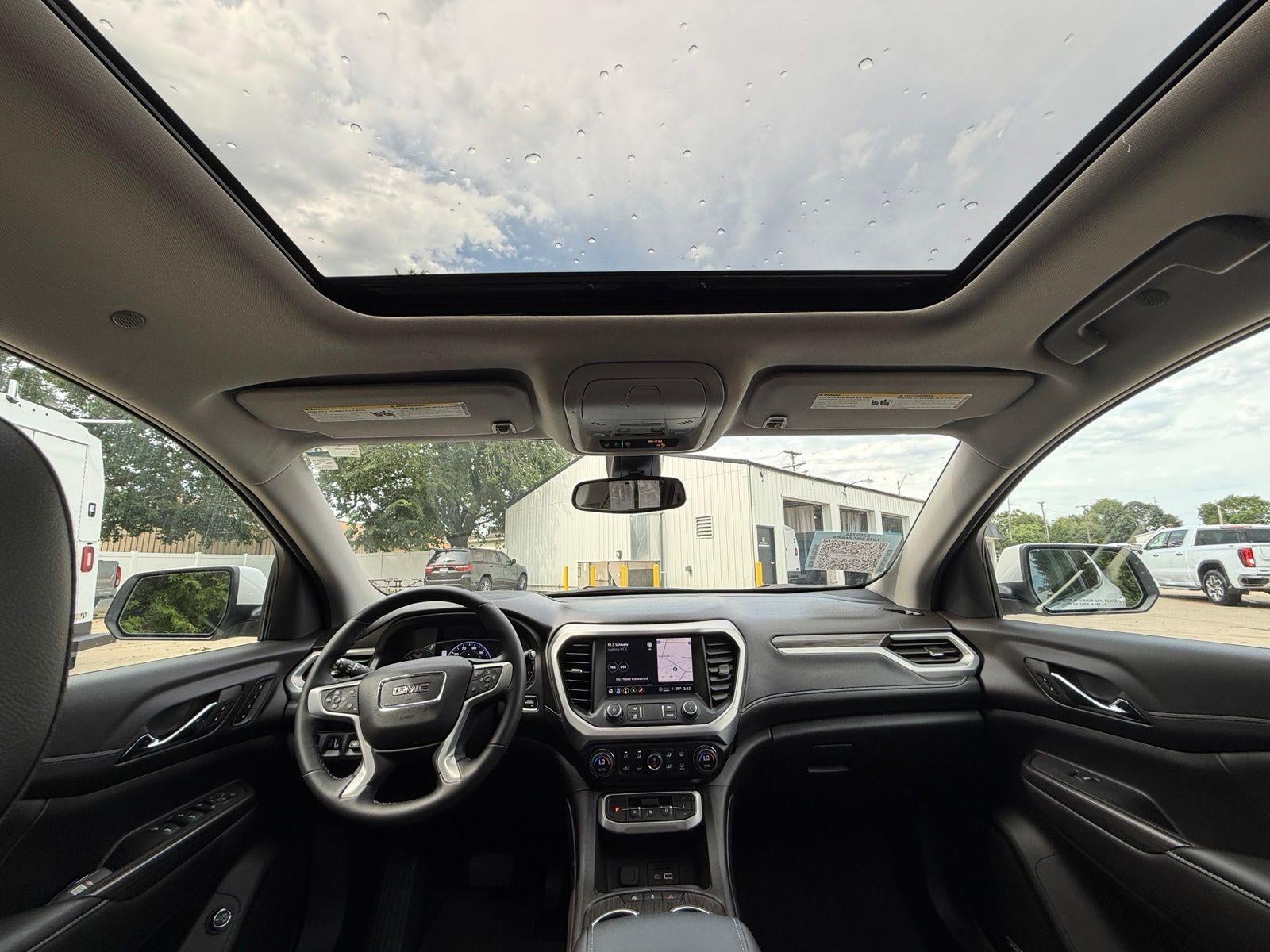 2023 GMC Acadia SLT