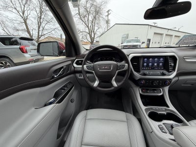 2023 GMC Acadia SLT