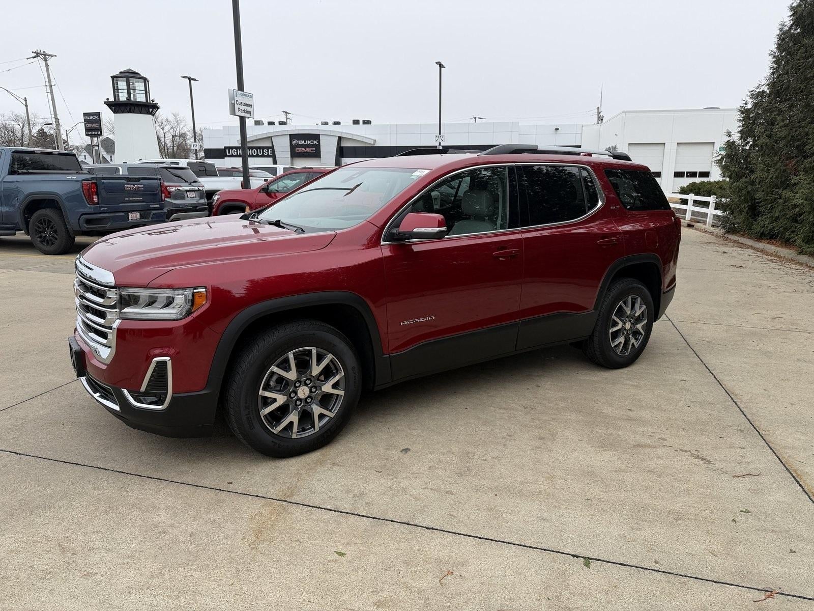 2023 GMC Acadia SLT