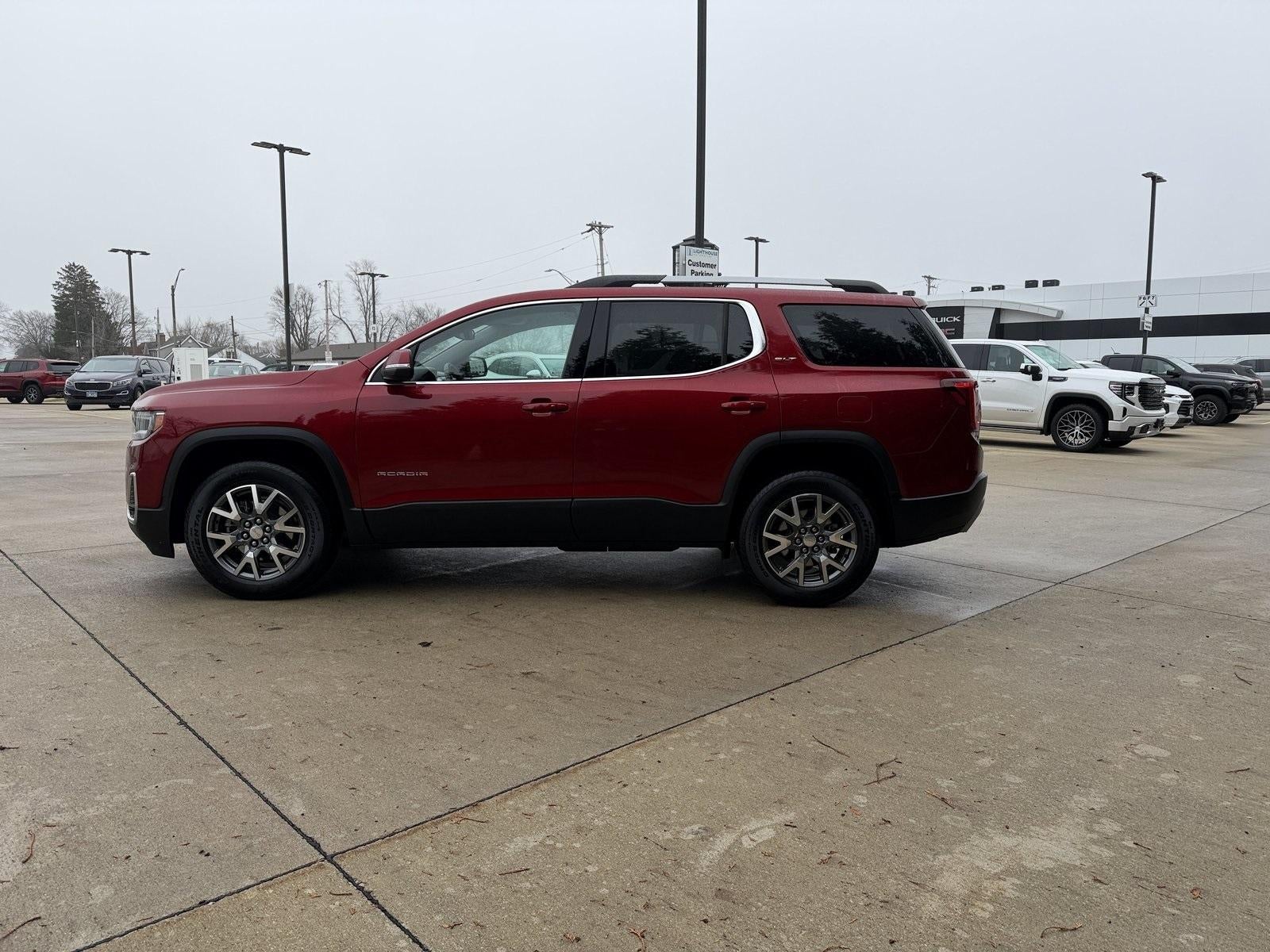 2023 GMC Acadia SLT