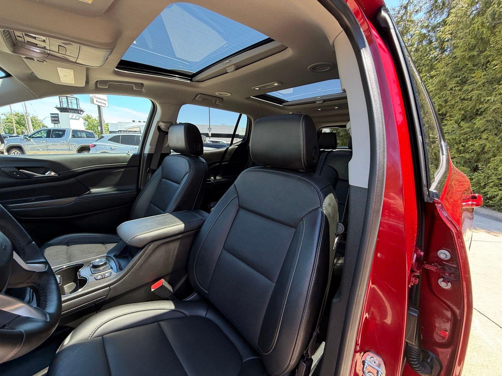 2023 GMC Acadia SLT