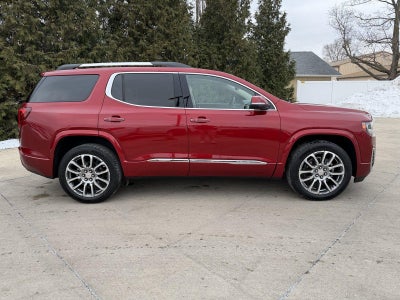 2023 GMC Acadia Denali