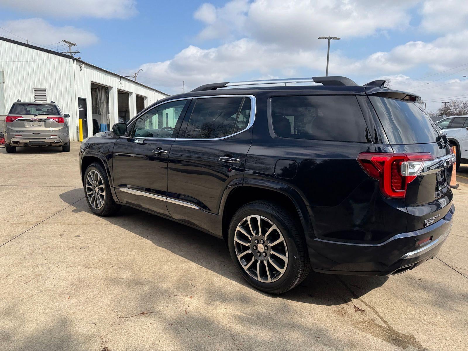 2021 GMC Acadia Denali
