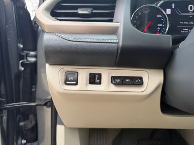 2022 GMC Acadia Denali