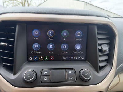 2022 GMC Acadia Denali