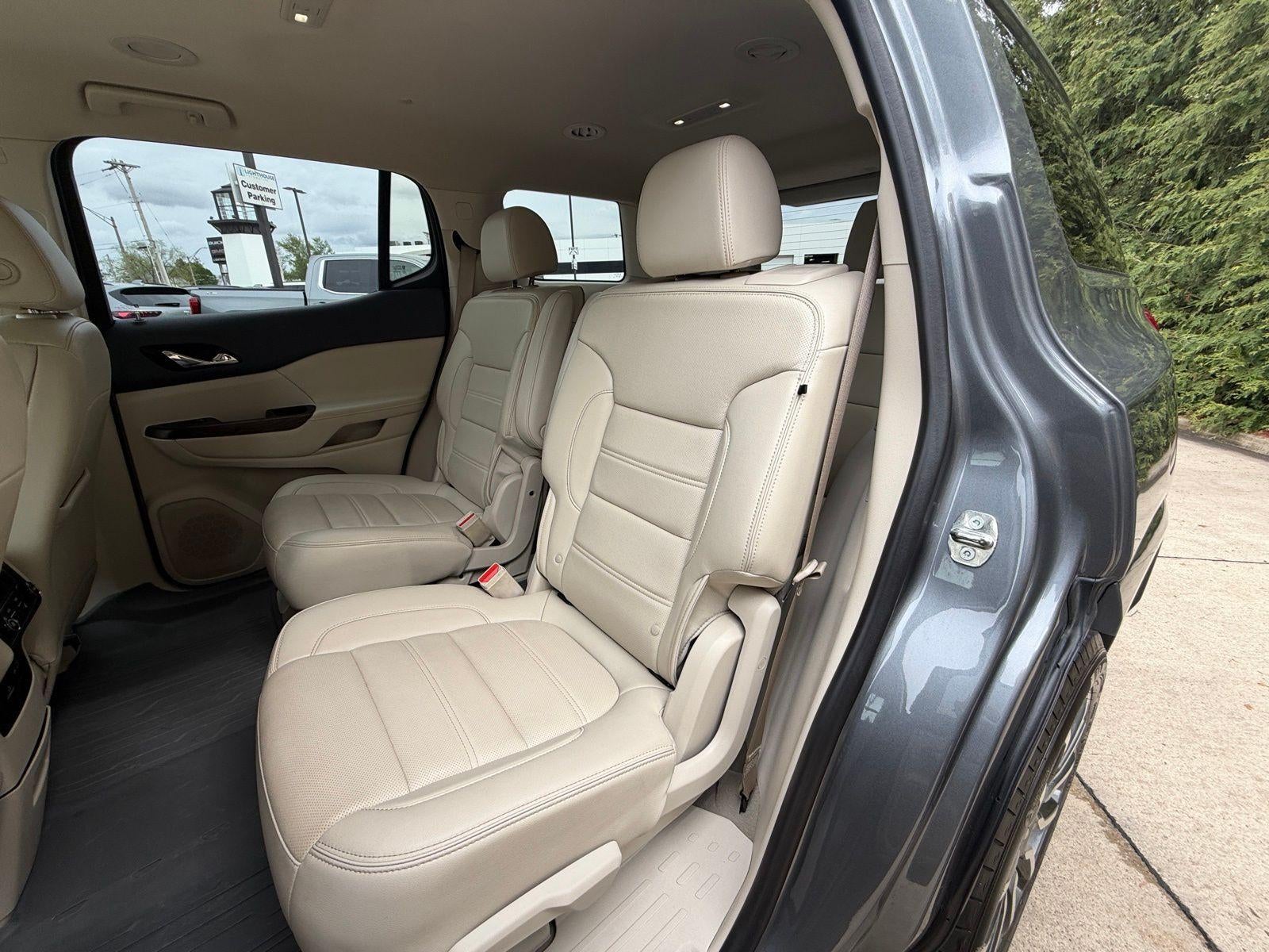 2022 GMC Acadia Denali