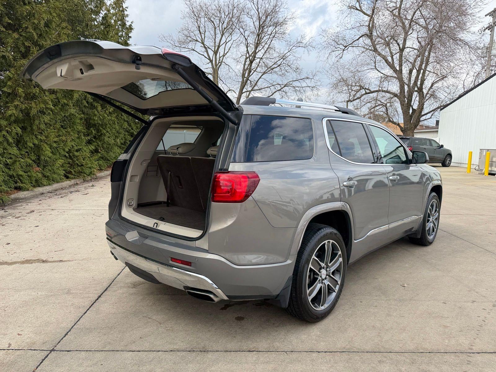 2019 GMC Acadia Denali