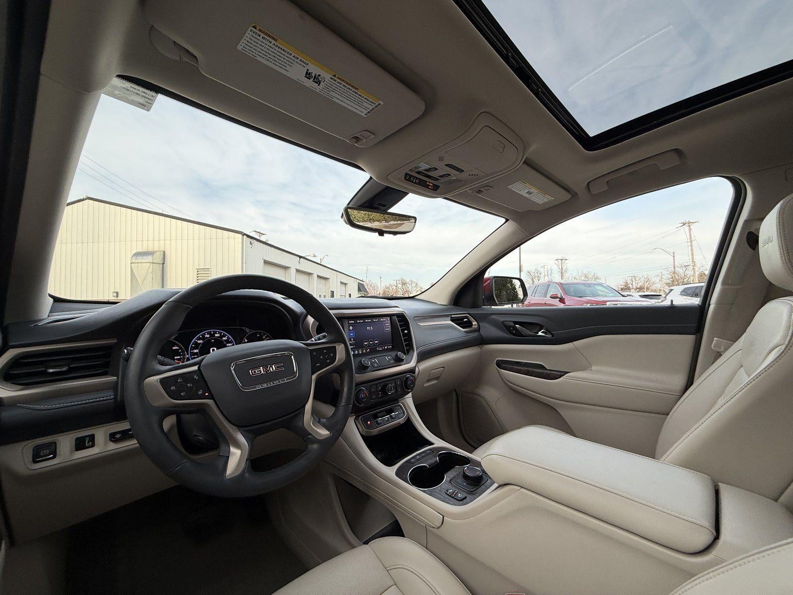 2023 GMC Acadia Denali