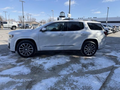 2022 GMC Acadia Denali