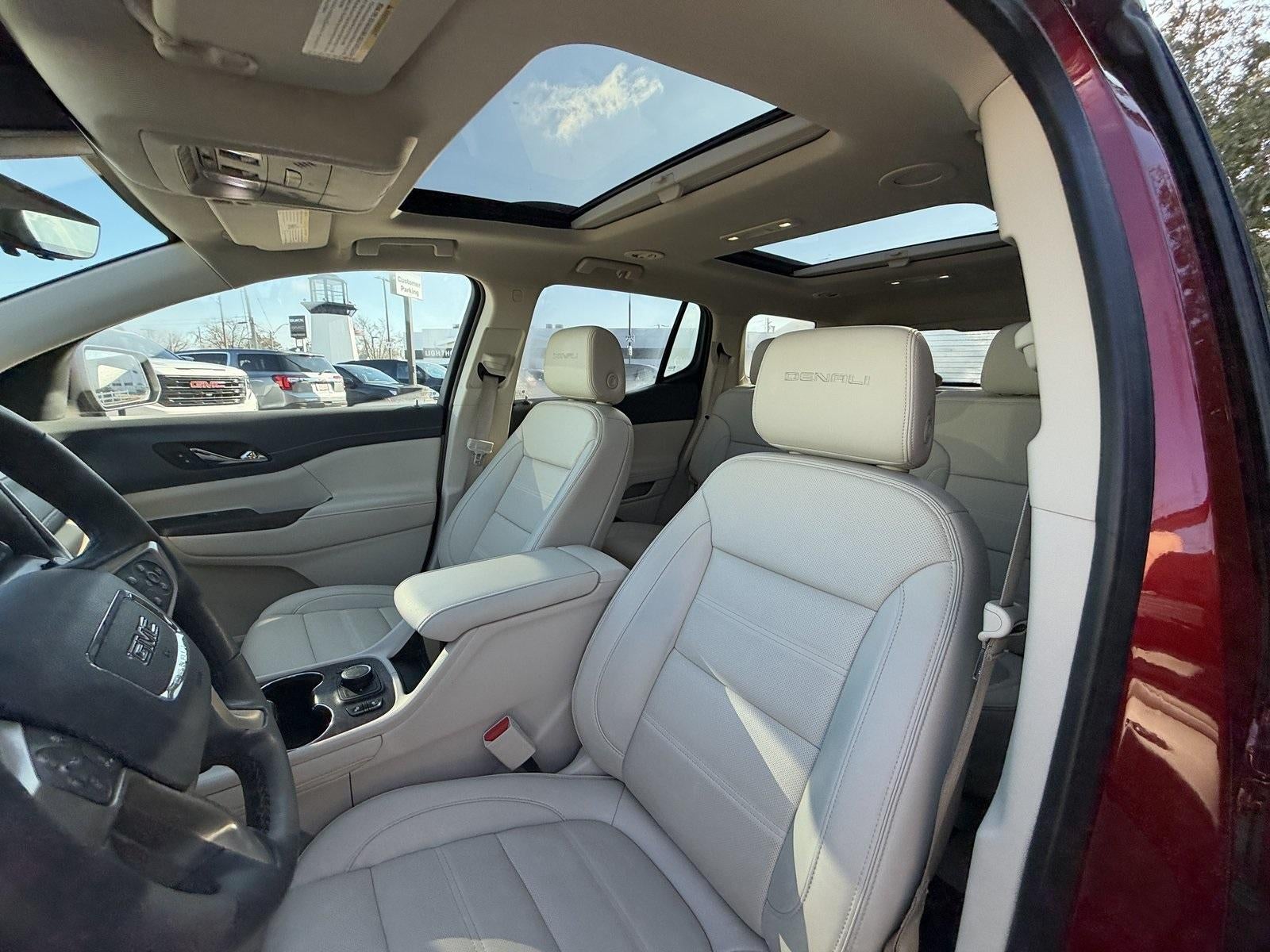 2023 GMC Acadia Denali