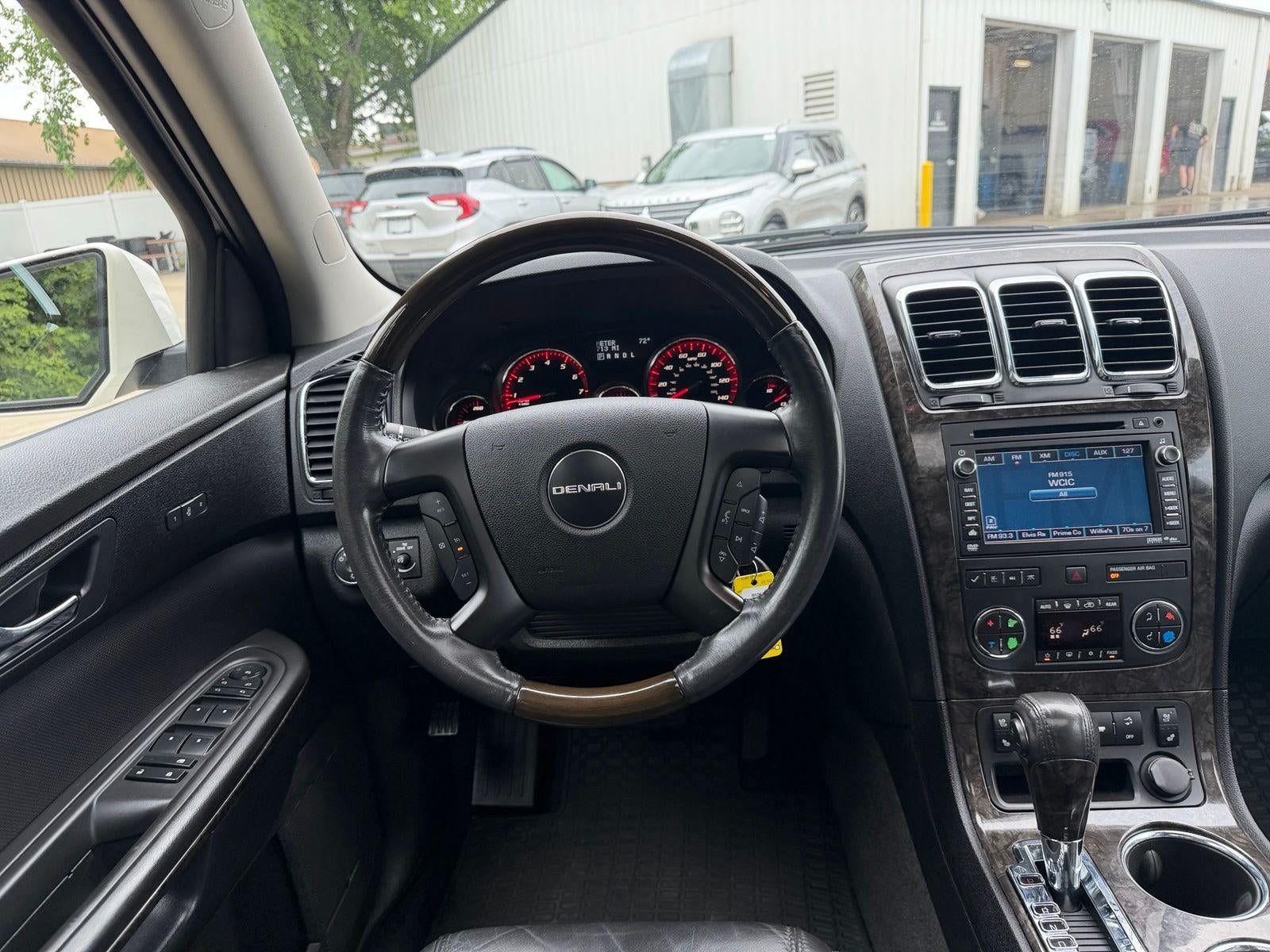 2011 GMC Acadia Base