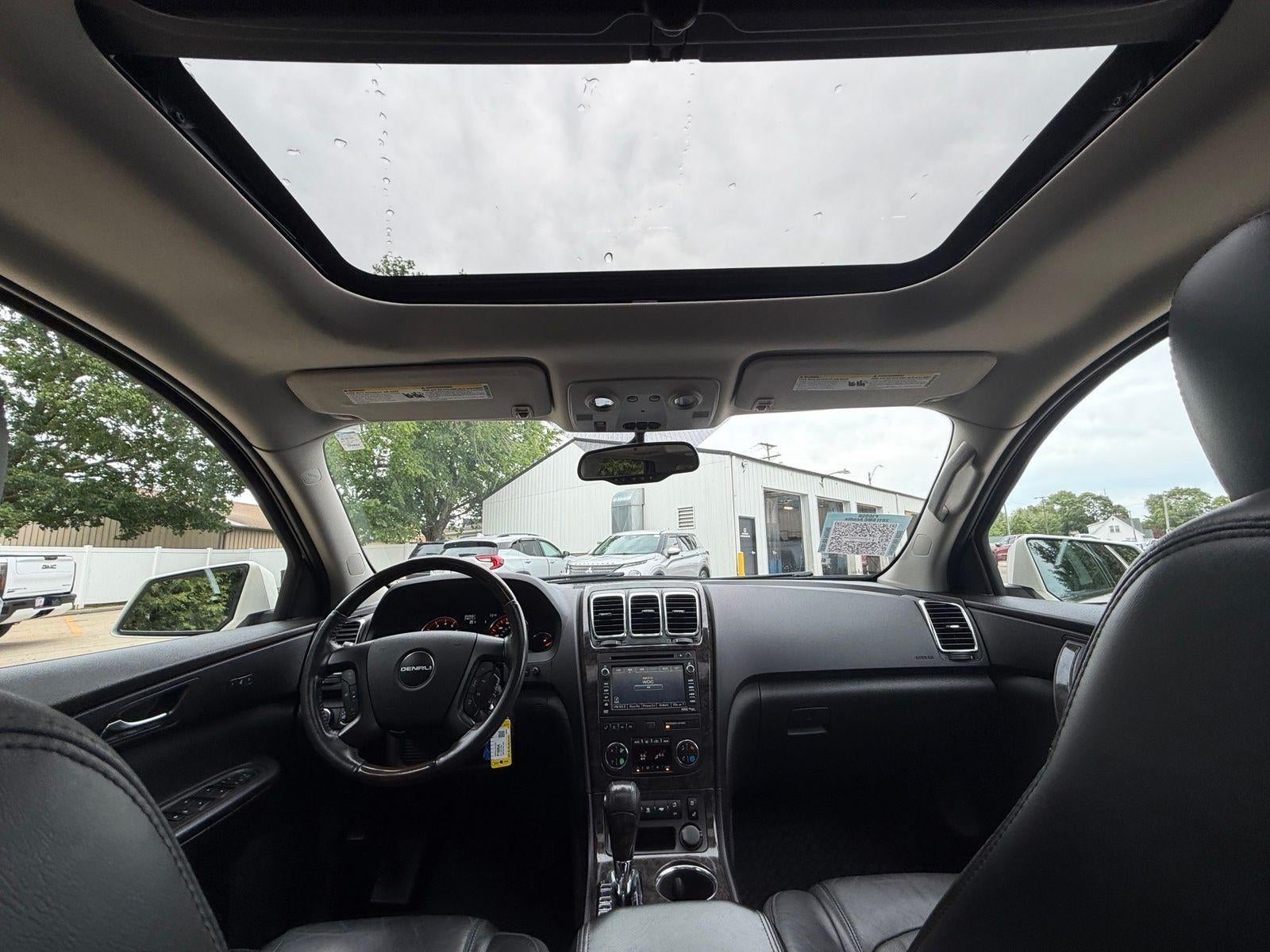 2011 GMC Acadia Base