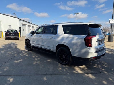 2023 GMC Yukon XL Denali