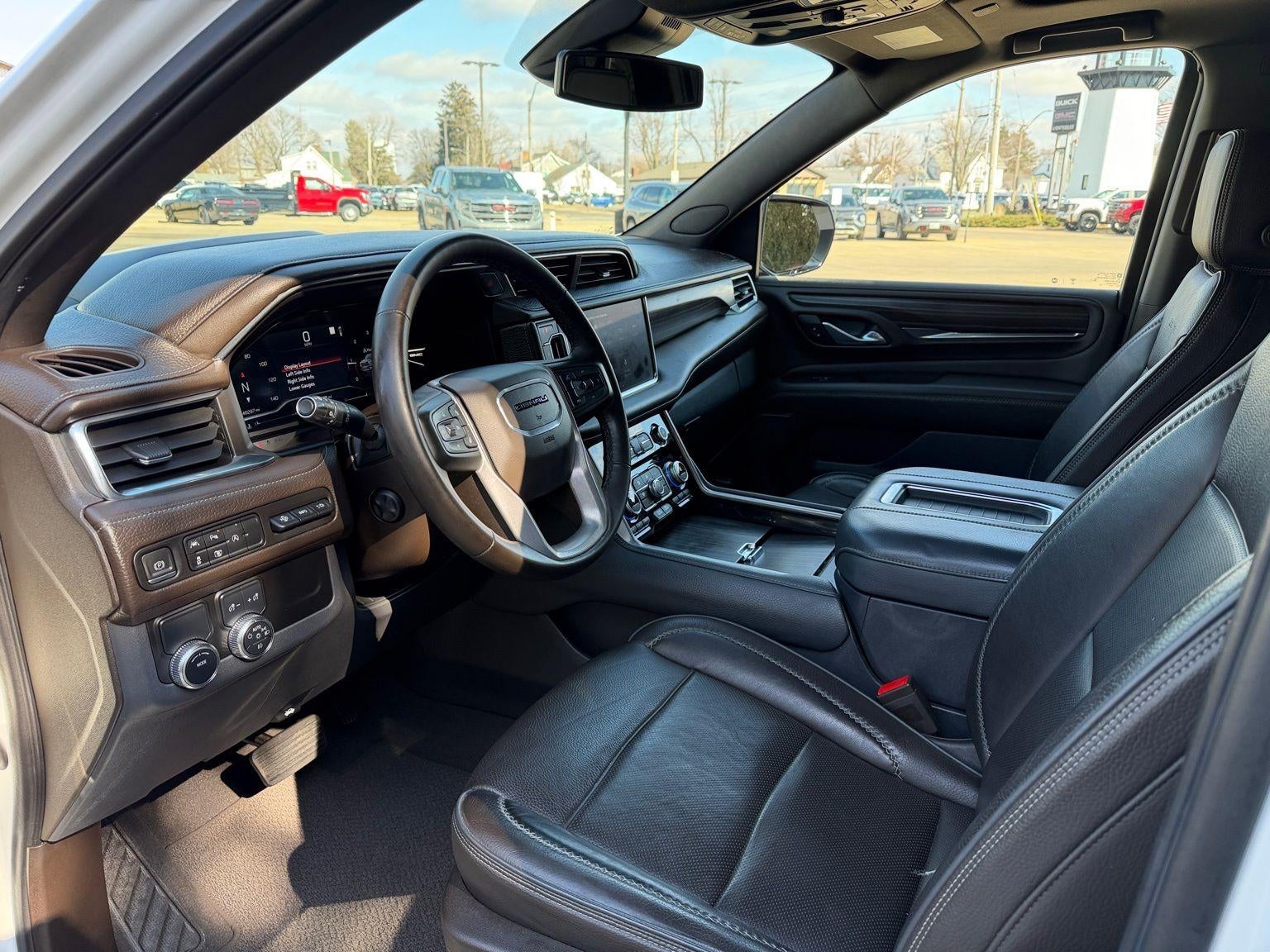 2023 GMC Yukon XL Denali