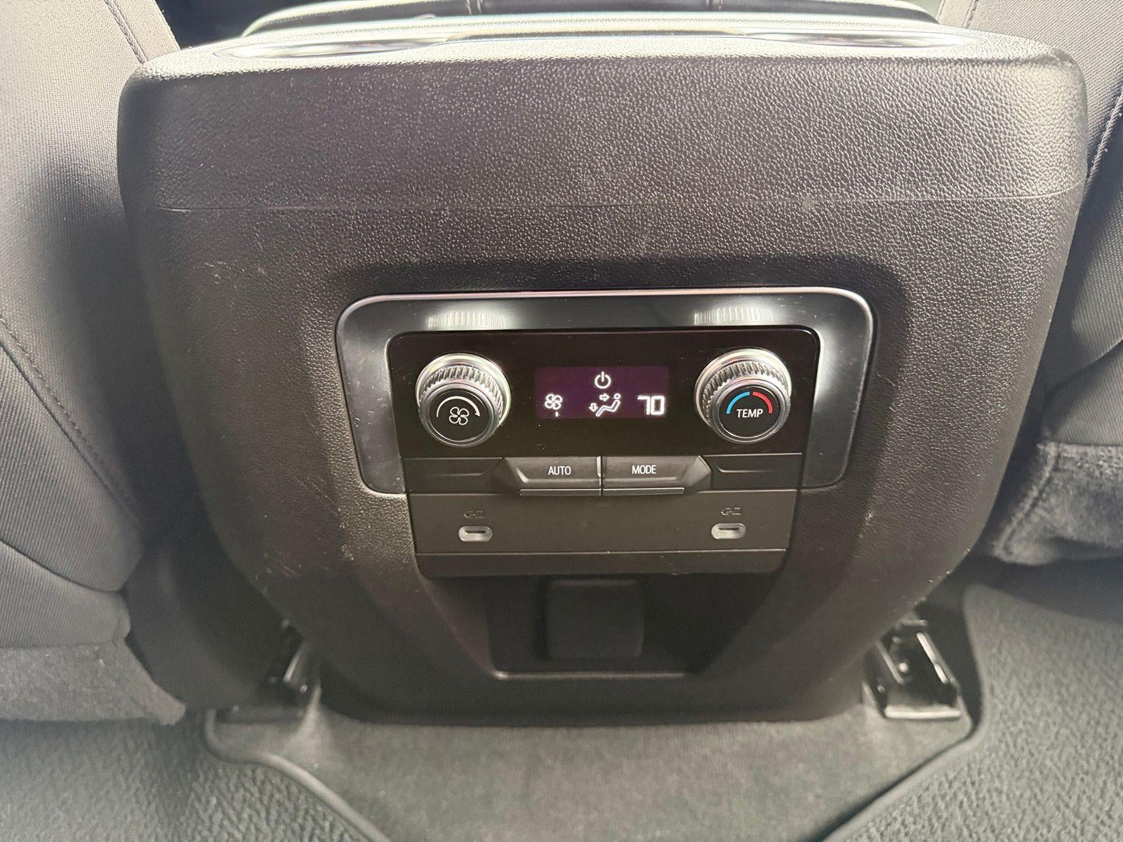 2021 GMC Yukon SLE