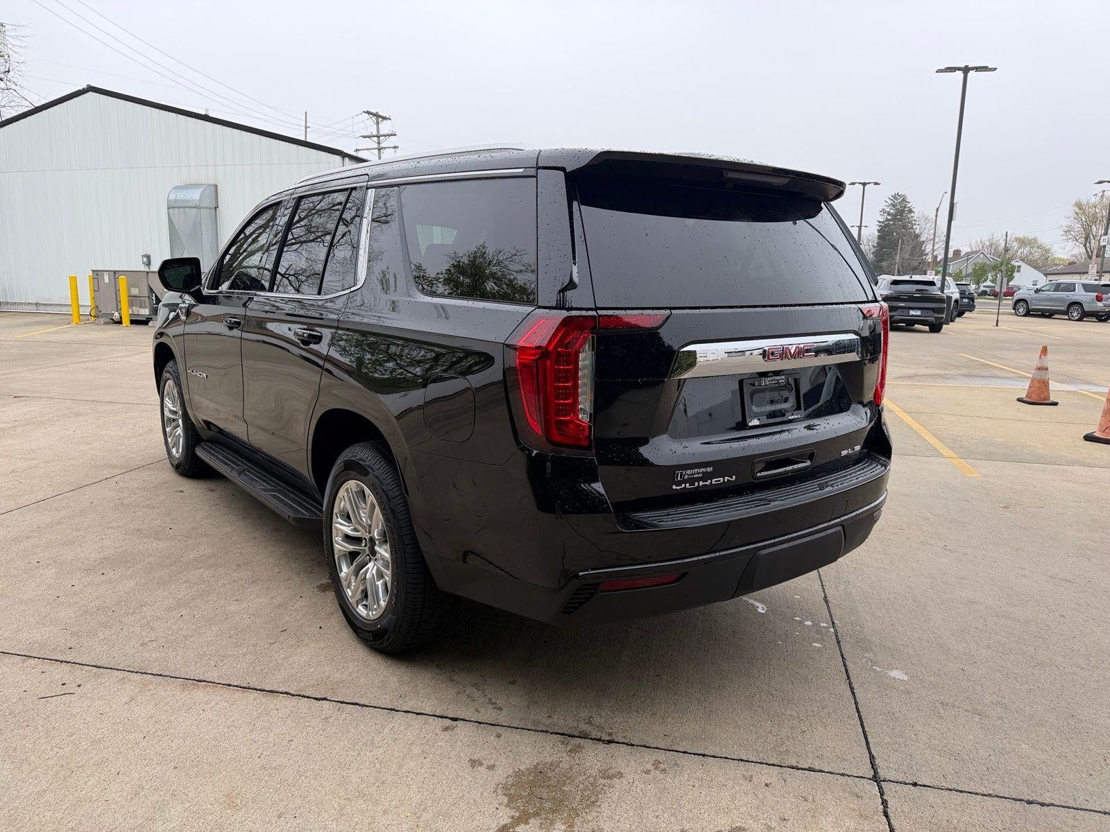 2021 GMC Yukon SLE