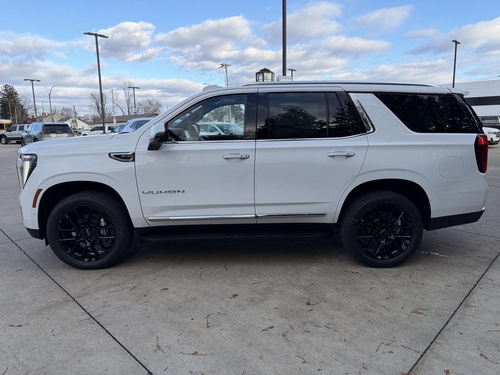 2026 GMC Yukon Elevation