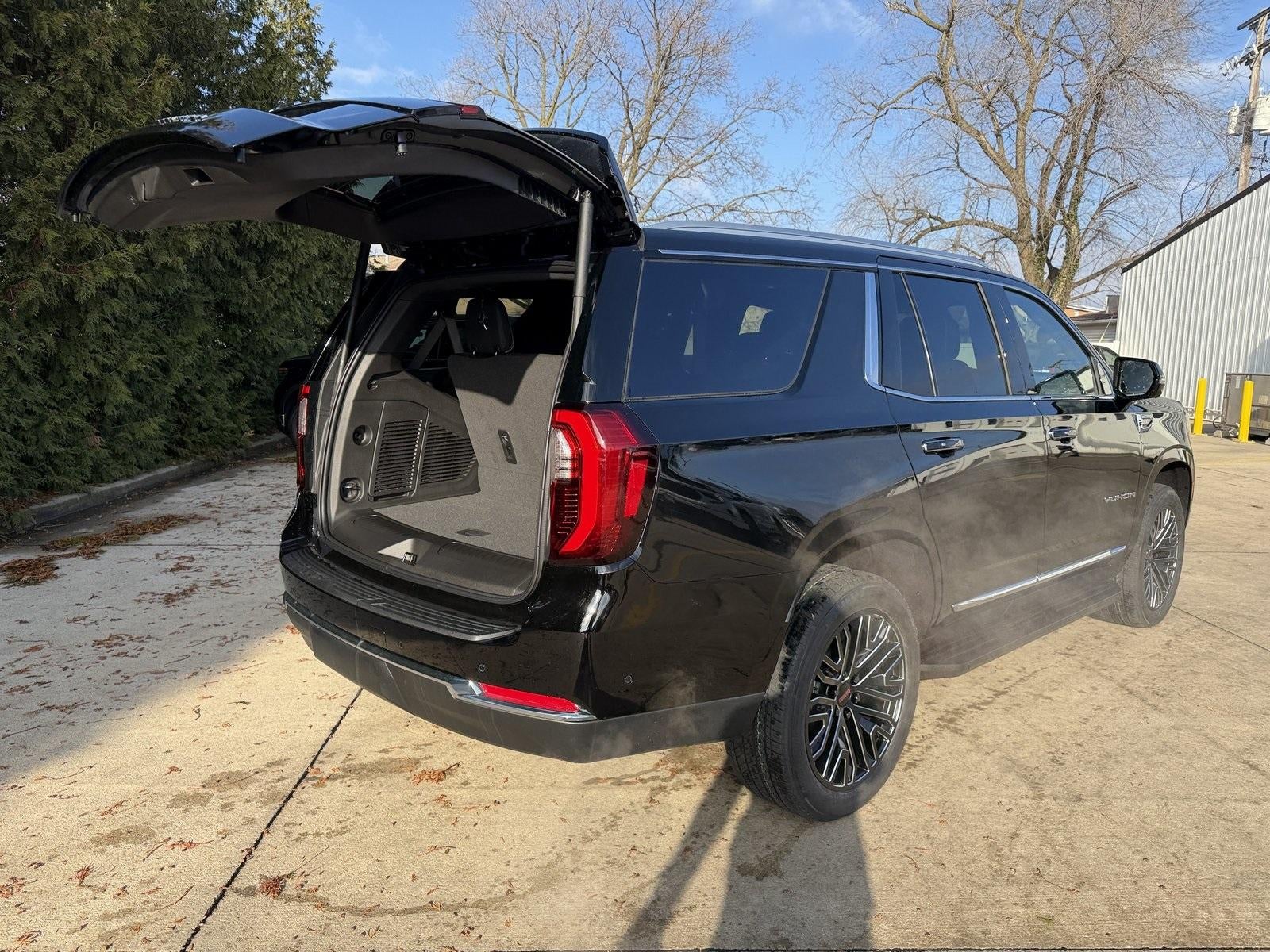 2026 GMC Yukon Elevation