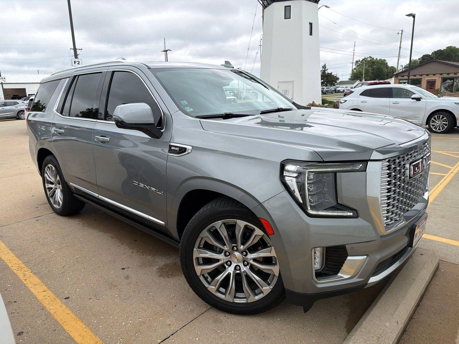 2023 GMC Yukon Denali