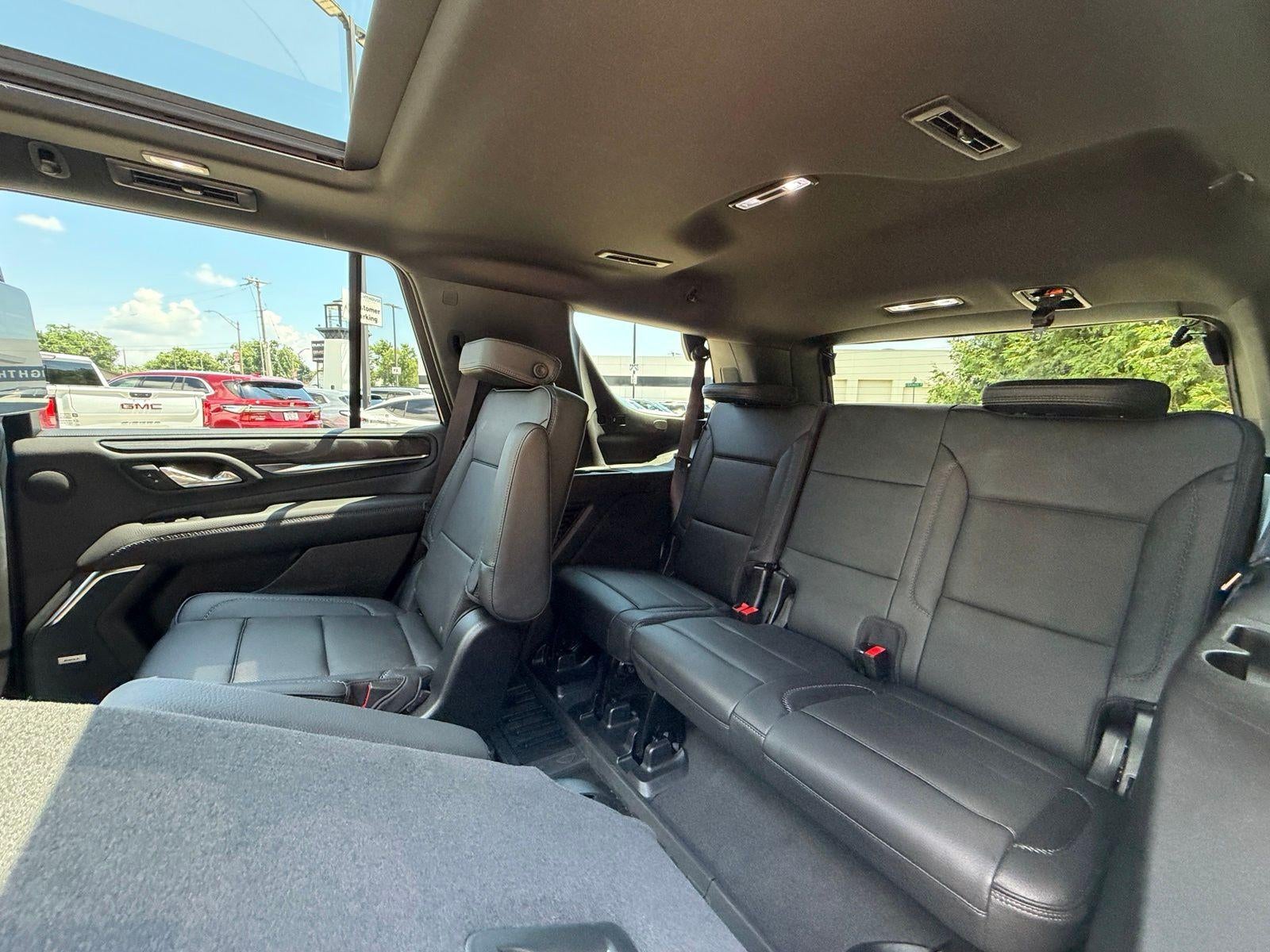 2023 GMC Yukon Base