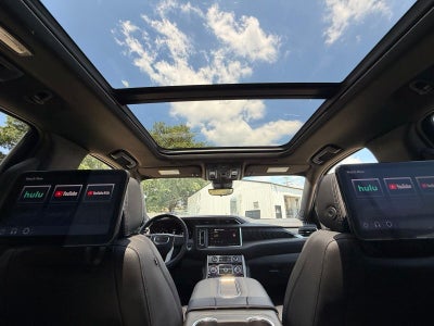 2023 GMC Yukon Base