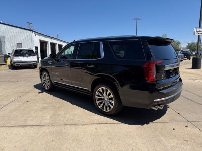 2023 GMC Yukon Base